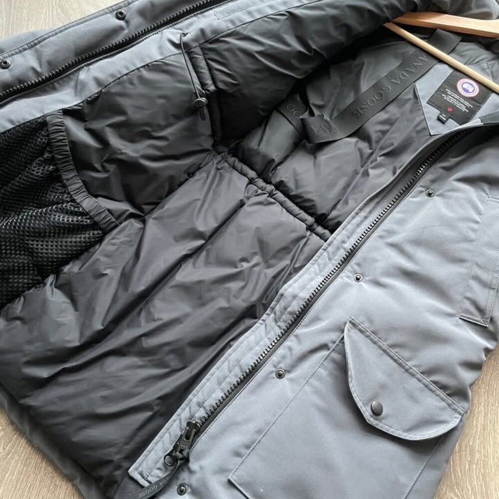 Canada Goose Trillium Parka - Titanium - TEI 4 - Picture 2 of 10